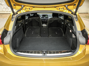 2018xDrive 25i MԽҰb V g