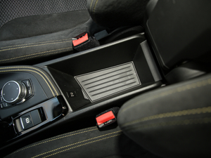 2018xDrive 25i MԽҰb V g