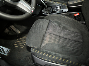 2018xDrive 25i MԽҰb V g