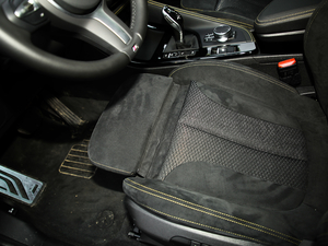 2018xDrive 25i MԽҰb V g