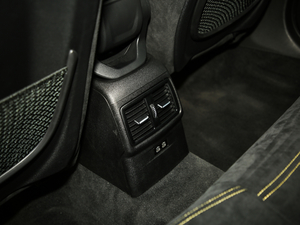 2018xDrive 25i MԽҰb V g