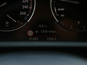 2018xDrive 25i MԽҰb V п؅^