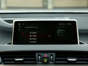 2018xDrive 25i MԽҰb V п؅^