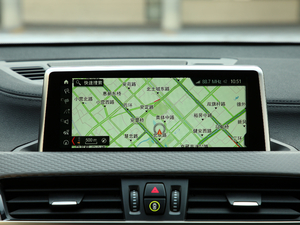 2018xDrive 25i MԽҰb V п؅^