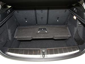 2018sDrive 20i MԽҰb (gu)V g