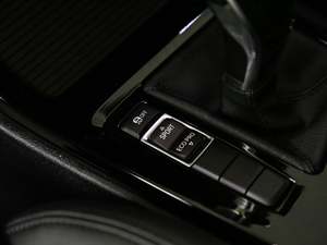 2018sDrive 20i MԽҰb (gu)V п؅^(q)