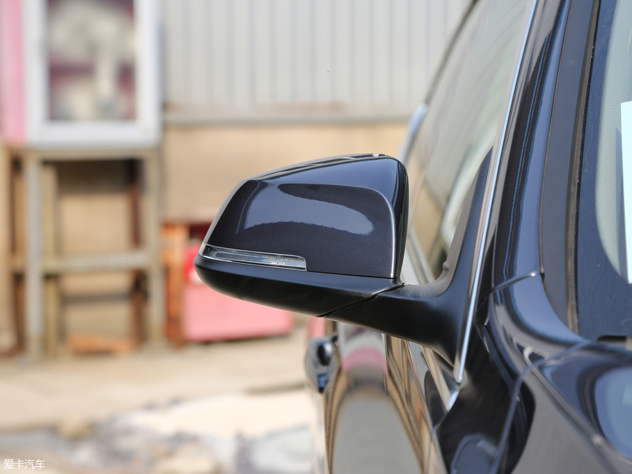 2018R3ϵGT 320i AOӋb