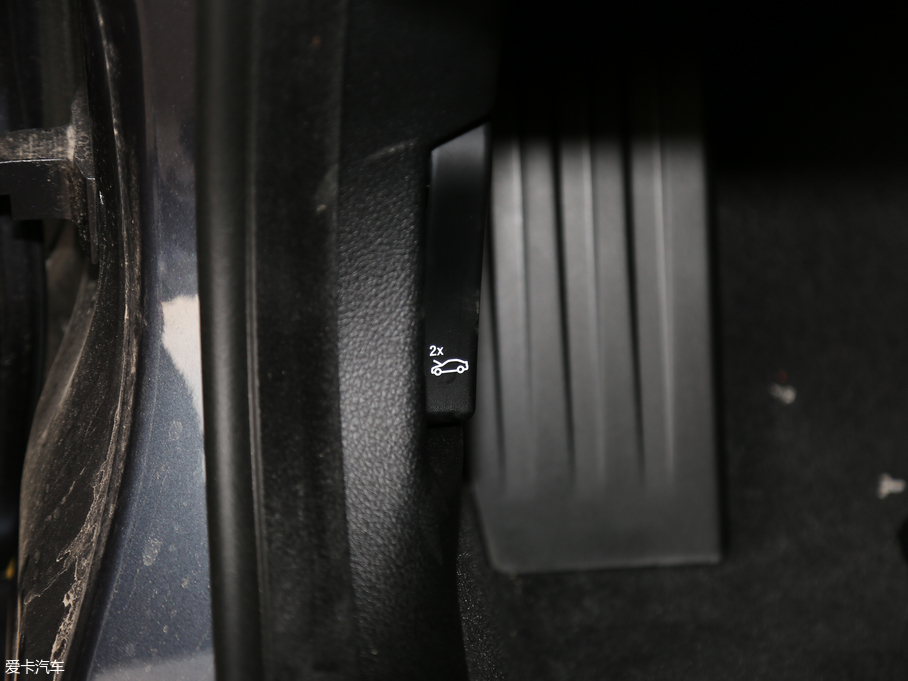 2018R3ϵGT 320i AOӋb