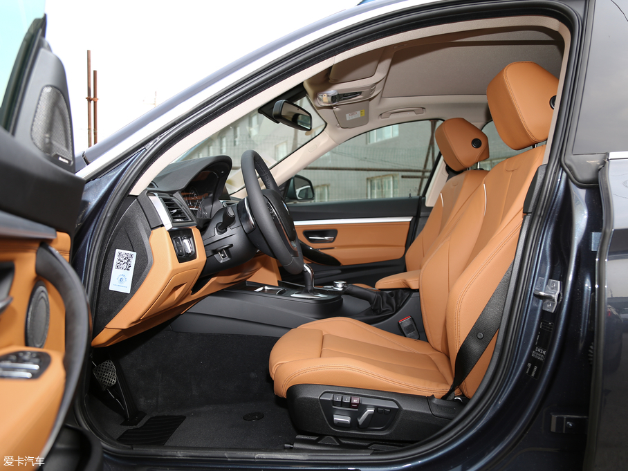 2018R3ϵGT 320i AOӋb