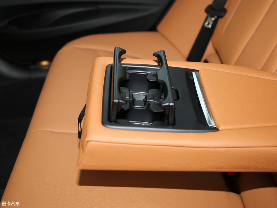 2018R3ϵGT 320i AO(sh)Ӌ(j)b