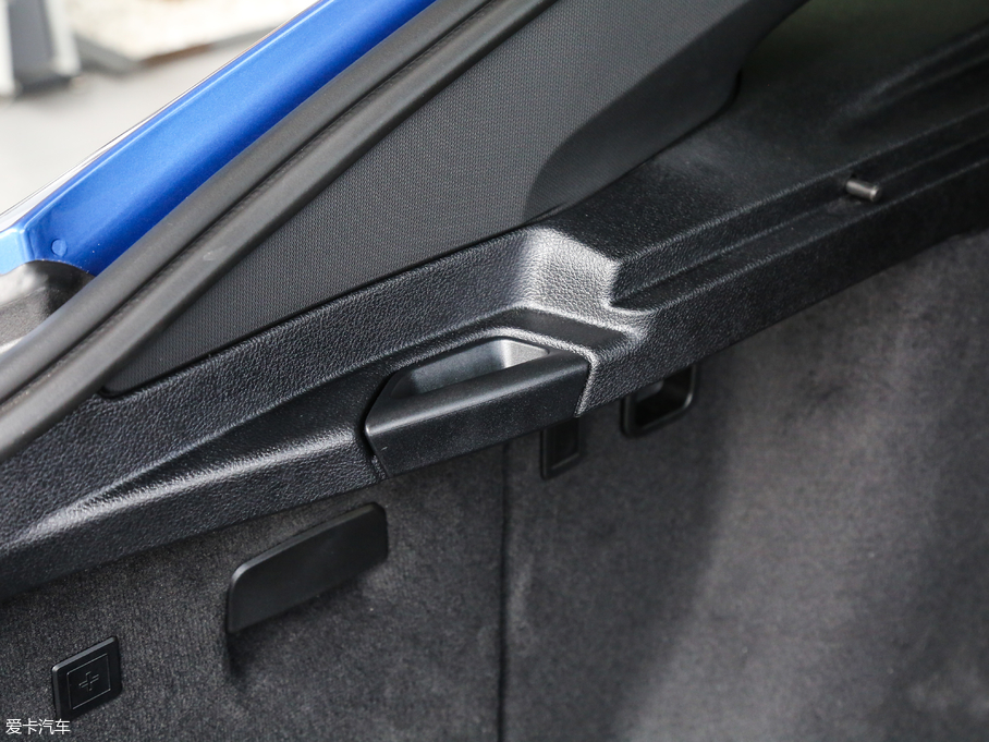 2018R3ϵGT 330i xDrive M \