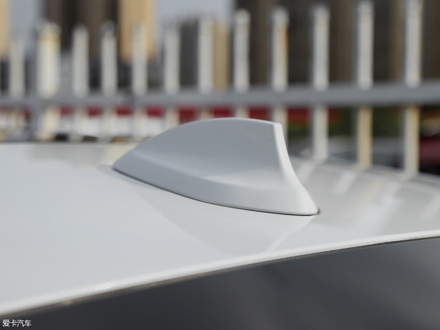 2018R3ϵGT 320i M \