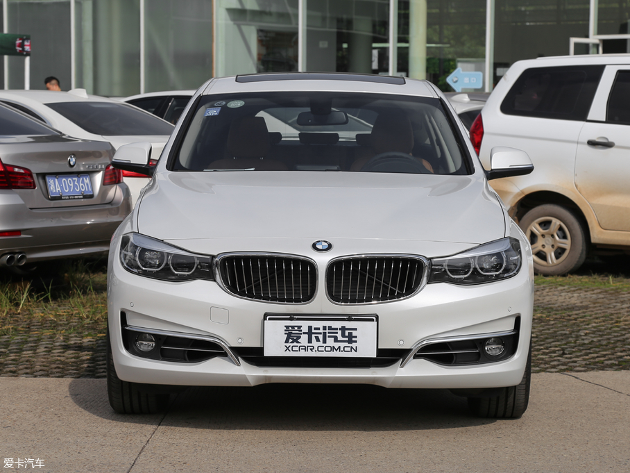 2018R3ϵGT 320i AOӋb