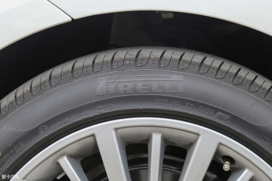 2018R3ϵGT 320i AO(sh)Ӌ(j)b