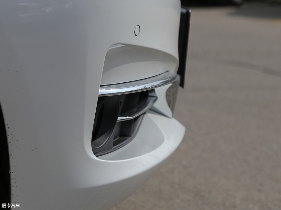 2018R3ϵGT 320i AOӋb