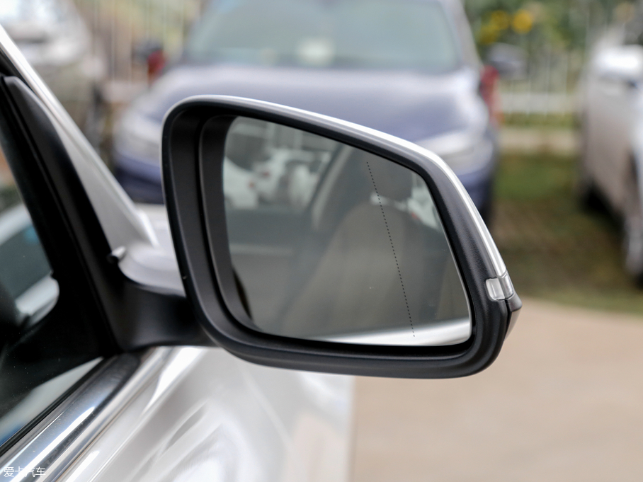 2018R3ϵGT 320i AO(sh)Ӌ(j)b