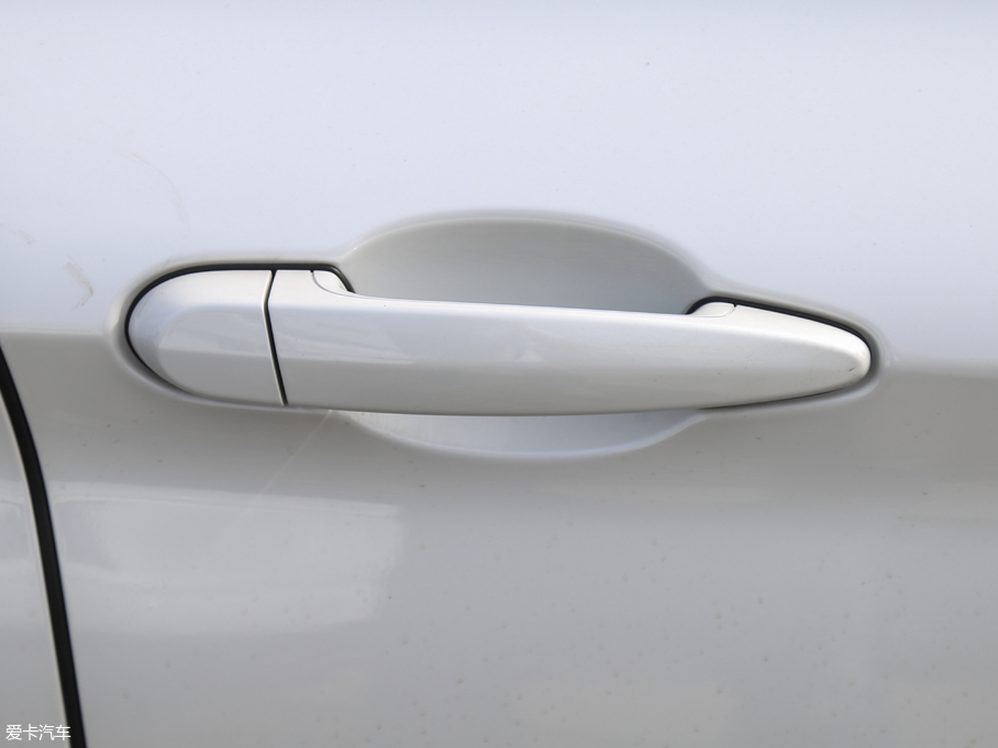 2018R3ϵGT 320i AOӋb