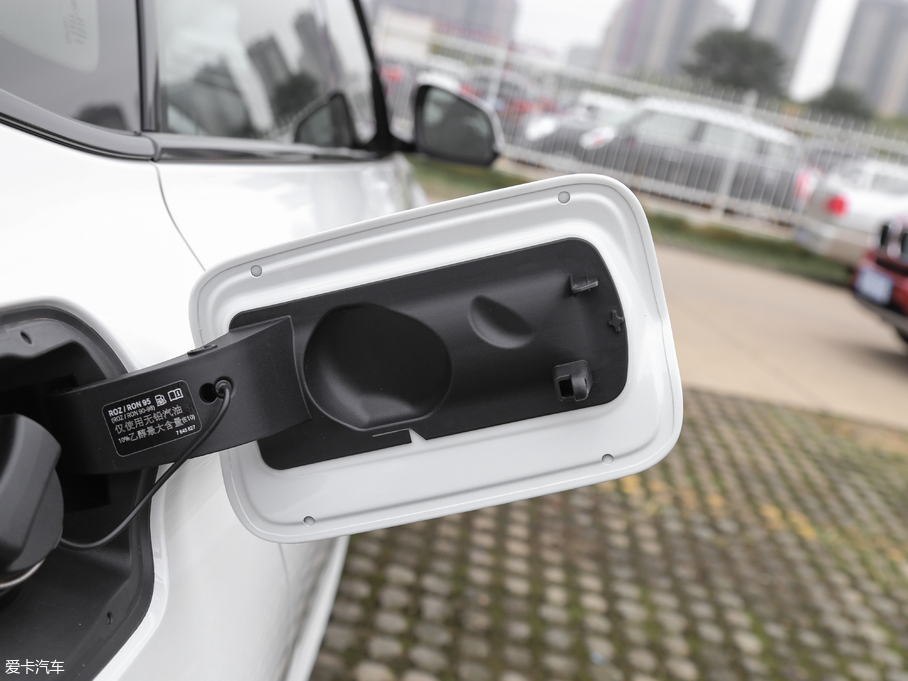 2018R3ϵGT 320i AO(sh)Ӌ(j)b