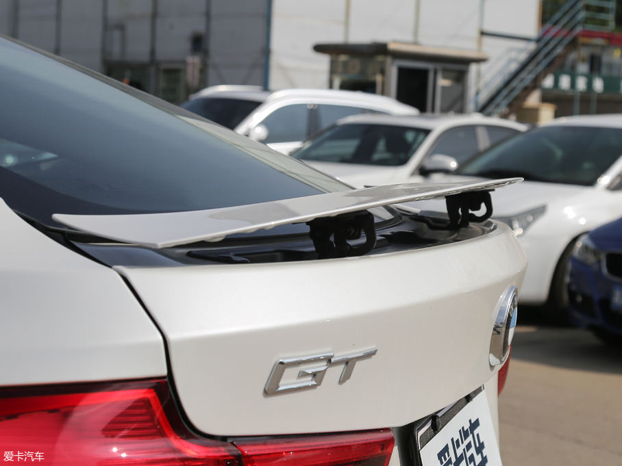 2018R3ϵGT 320i AOӋb