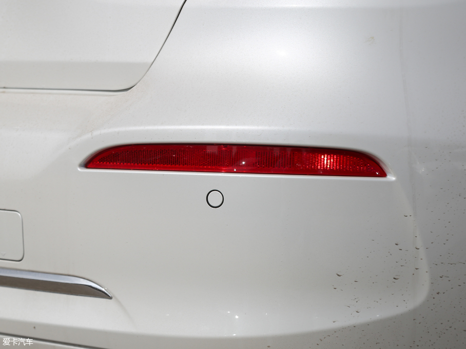 2018R3ϵGT 320i AOӋb