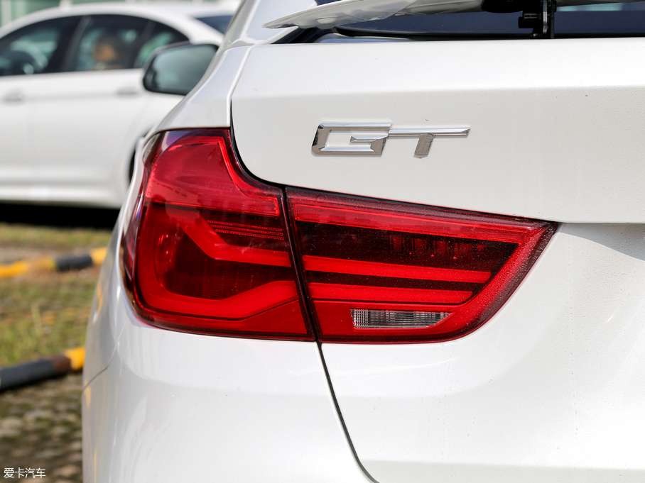 2018R3ϵGT 320i AO(sh)Ӌ(j)b