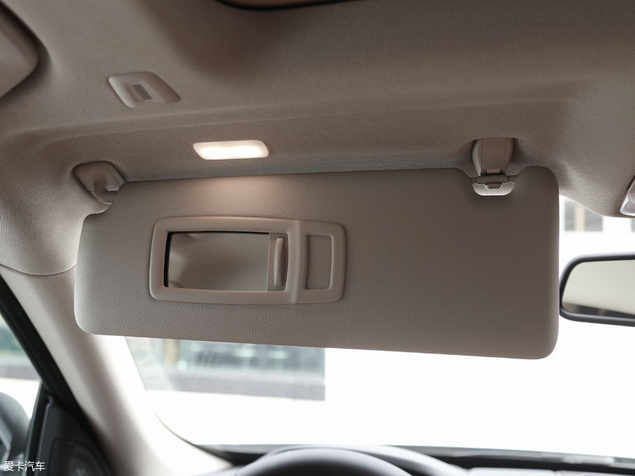 2018R3ϵGT 320i AO(sh)Ӌ(j)b