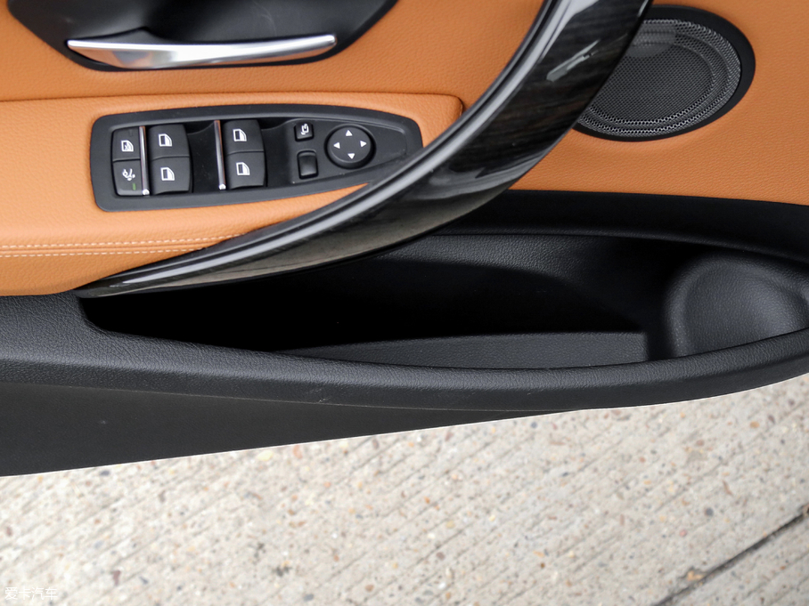 2018R3ϵGT 320i AOӋb