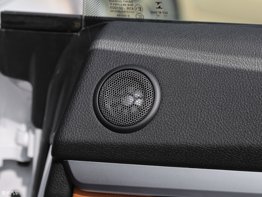 2018R3ϵGT 320i AOӋb