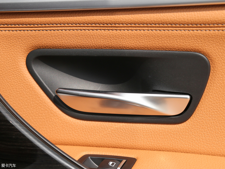 2018R3ϵGT 320i AO(sh)Ӌb