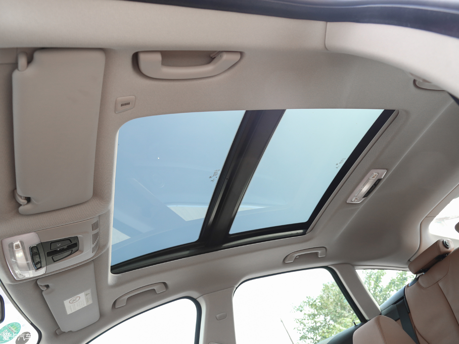 2018R3ϵGT 320i AOӋb