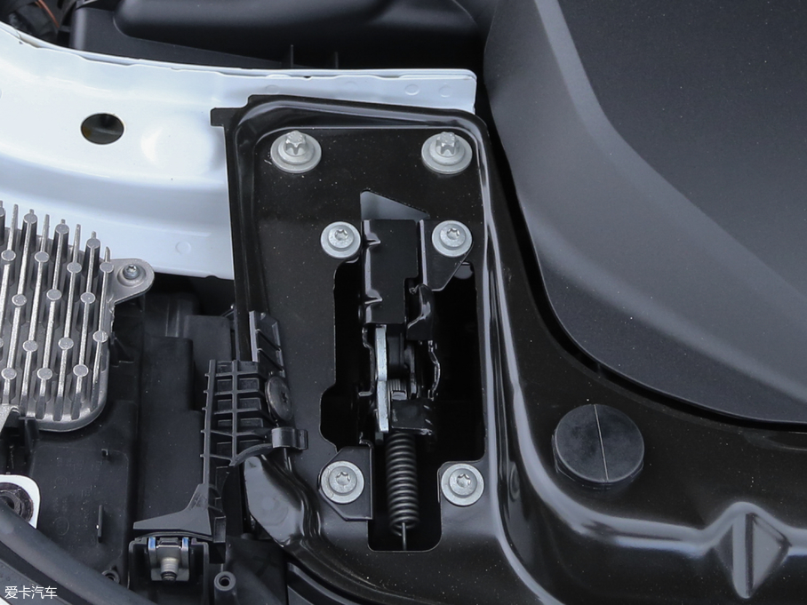 2018R3ϵGT 320i AOӋb