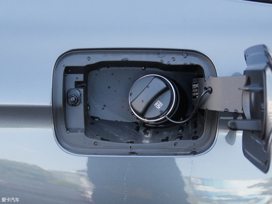 2018R3ϵGT 320i M \