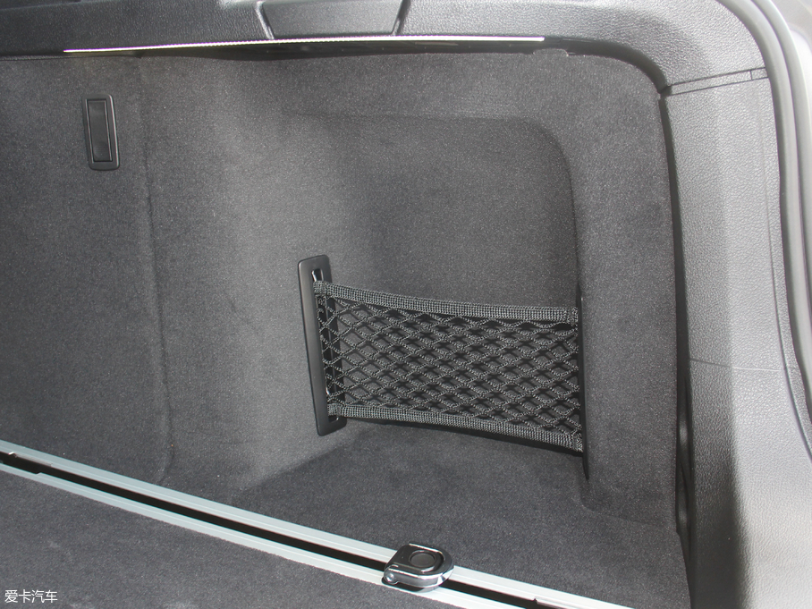 2018R3ϵGT 320i M \