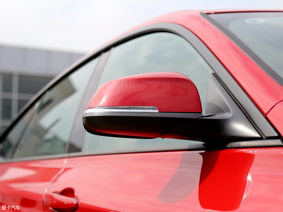 2018R3ϵGT 320i r