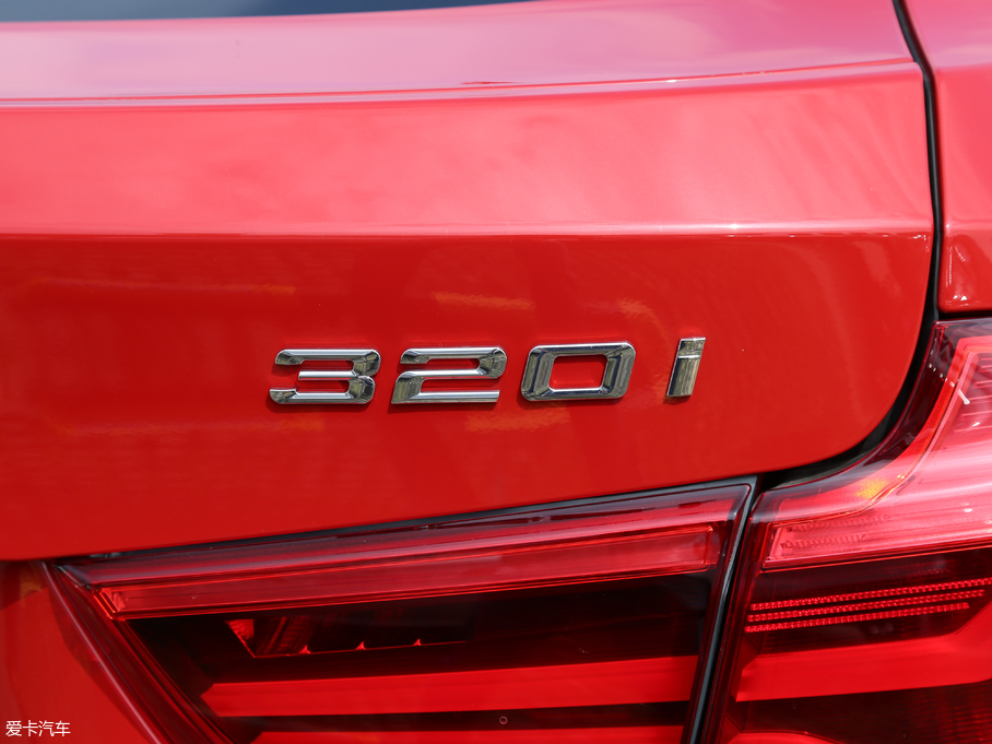 2018R3ϵGT 320i r