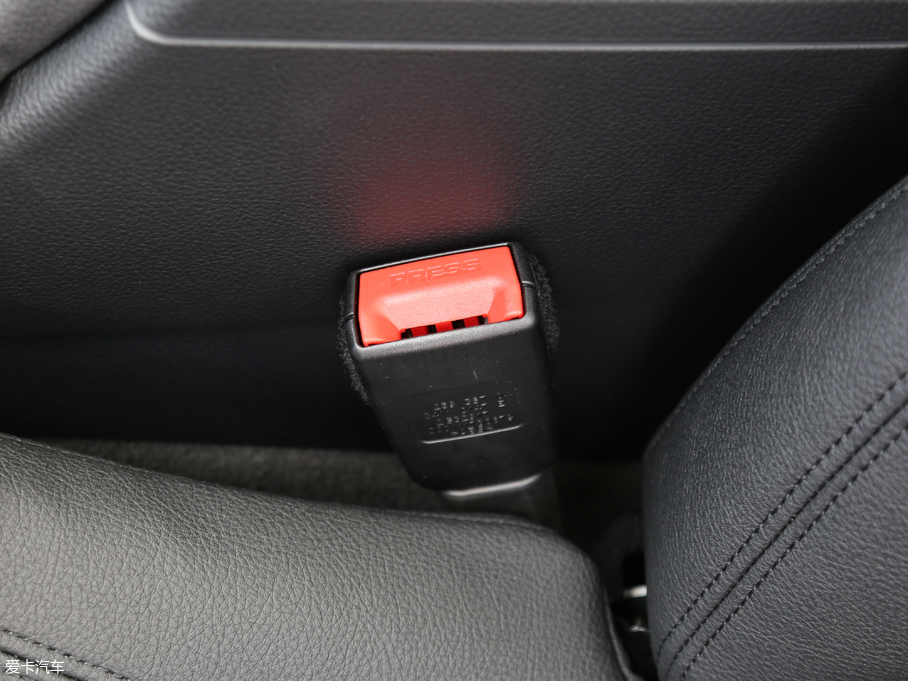 2018R3ϵGT 320i r