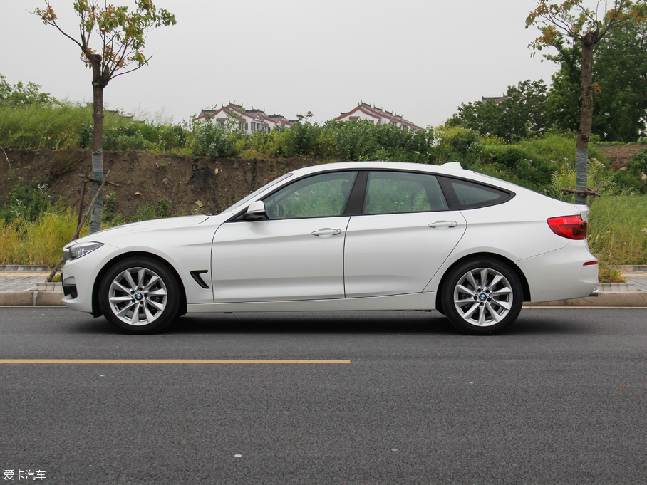 2018R3ϵGT 320i r