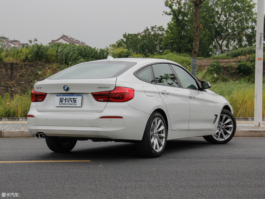 2018R3ϵGT 320i r