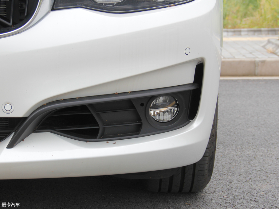 2018R3ϵGT 320i r