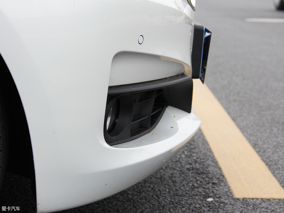 2018R3ϵGT 320i r