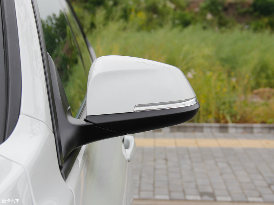 2018R3ϵGT 320i r