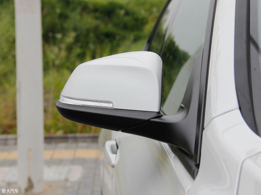 2018R3ϵGT 320i r