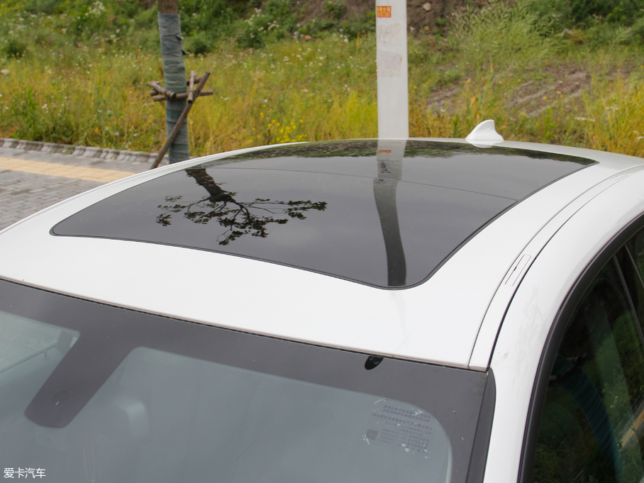 2018R3ϵGT 320i r