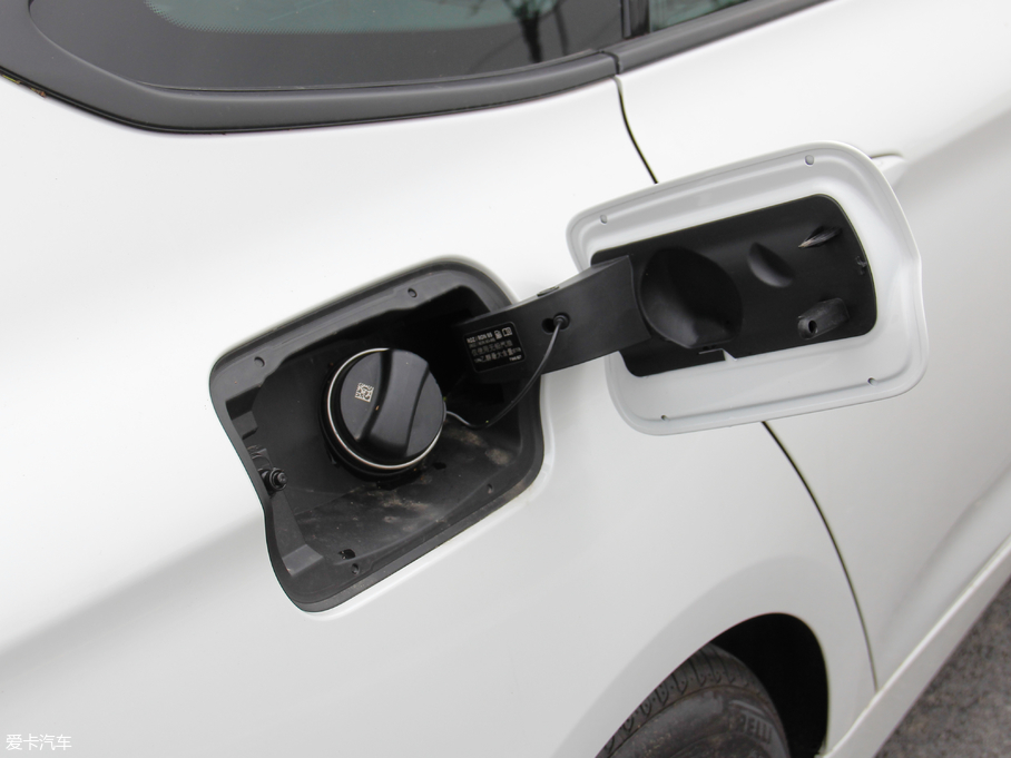 2018R3ϵGT 320i r