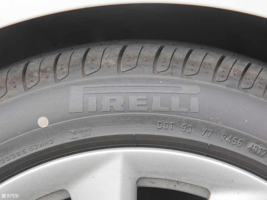 2018R3ϵGT 320i r