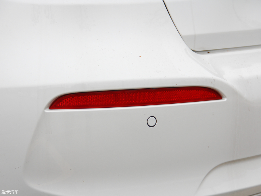 2018R3ϵGT 320i r(sh)