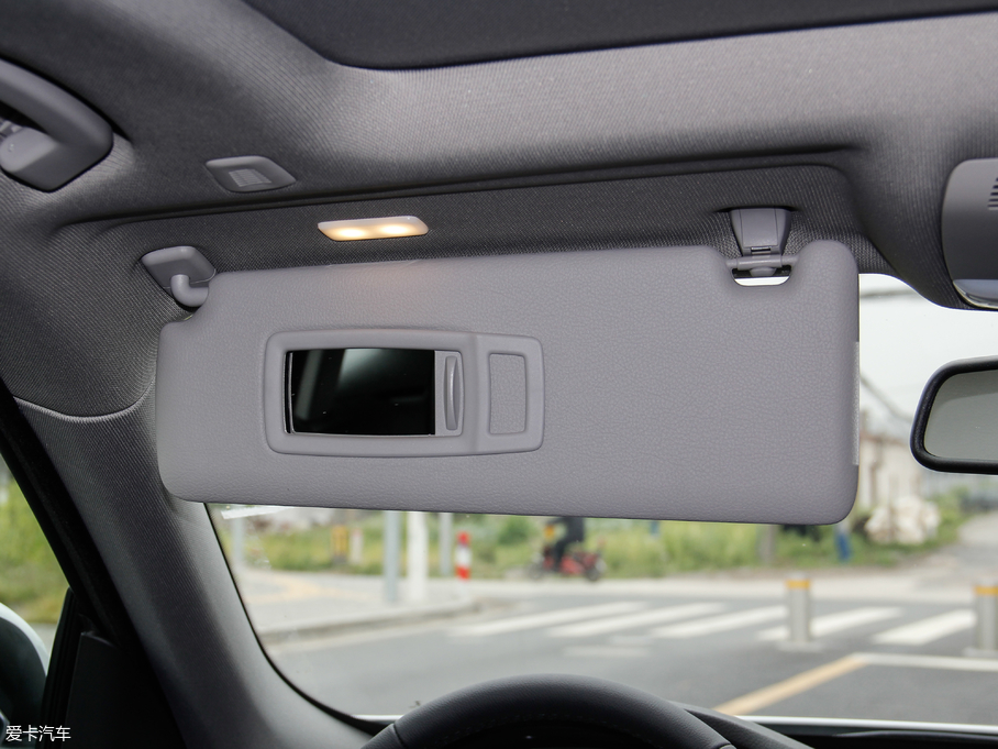 2018R3ϵGT 320i r(sh)