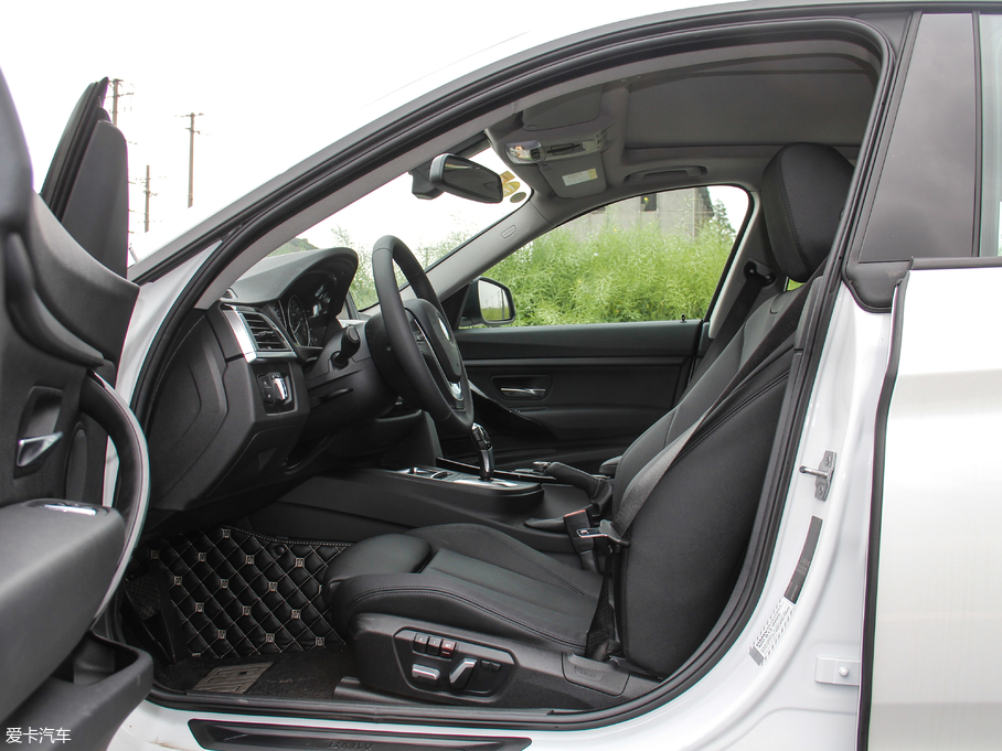 2018R3ϵGT 320i r(sh)