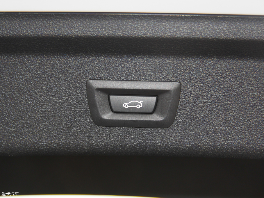 2018R3ϵGT 320i r