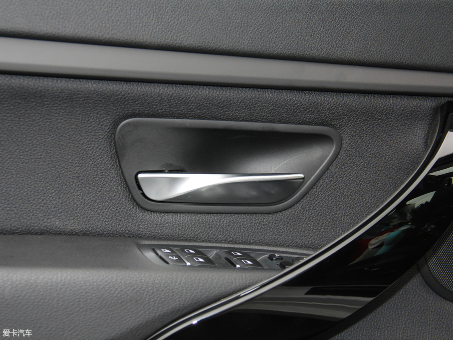 2018R3ϵGT 320i r